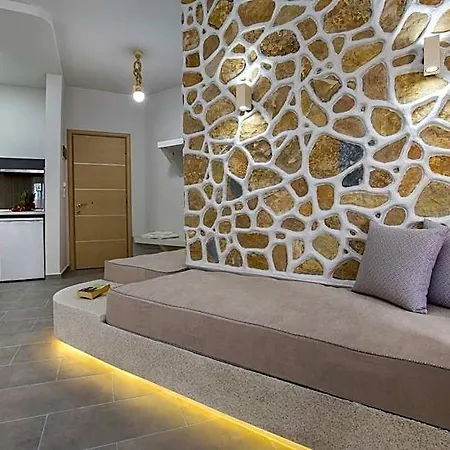Oasis فندق يميناريا